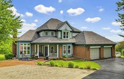 5 Medbery Drive, Coshocton, OH 43812