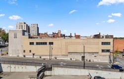 35 Park St, Mansfield, OH 44902