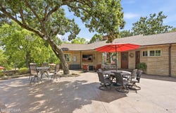 808 E 18th Street, Baxter Springs, KS 66713