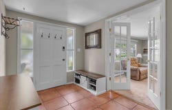 28 Harriet Lane, Huntington, NY 11743