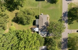 104 Lark St., PARIS, TN 38242