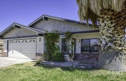 704 White Oak Dr, Ridgecrest, CA 93555
