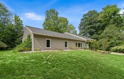 18145 148th Avenue, Spring Lake, MI 49456