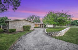 1004 Biscayne Cv SW, Lakeway, TX 78734
