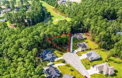 200 Joanna Gillard Ln., Georgetown, SC 29440