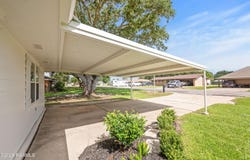 706 E Street, Rayne, LA 70578