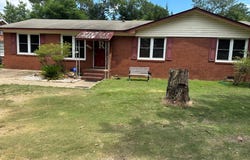 704 S Magnolia Street, Albany, GA 31707