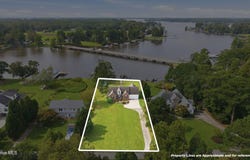 218 Heron Lane, Bath, NC 27808