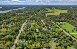 41 Haunted Circle, Athens, NY 12015