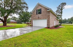 18 Lansing Drive, Ellabell, GA 31308