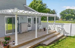5990 Forest Ave., Harbor Springs, MI 49740