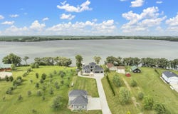 35191 S Shore Dr, Ayrshire, IA 50515