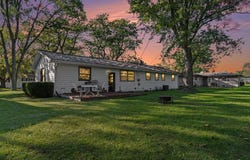 809 Canterbury Drive, Sturgis, MI 49091