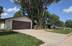 800 Parkview Drive, Henderson, NE 68371