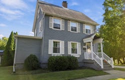 314 E Morgan Street, Dixon, IL 61021