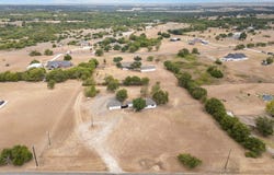 550 Hodge Road, Eddy, TX 76524