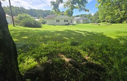 33 5th St., Bland, VA 24315