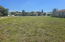218 SE 47th Street, Cape Coral, FL 33904