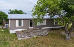 114 Ranger Drive, Sandia, TX 78383