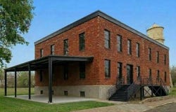 512 E Monroe Street, Iola, KS 66749