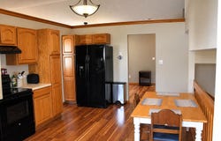524 NE Deer Run Drive, Cedar Rapids, IA 52402-7319
