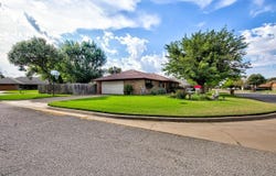2009 Constitution St, Enid, OK 73703-0000