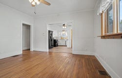 312 E South Street, Clinton, IL 61727