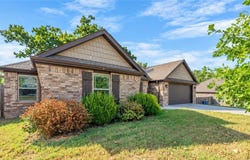 2150 Hunter Drive, Pea Ridge, AR 72751