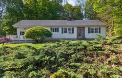 19 Power House Road, Montville, CT 06382