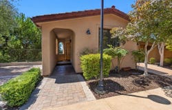 84 Siena Dr, Oakland, CA 94605