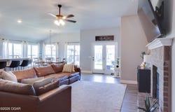 320 Sidney Lane, Webb City, MO 64870