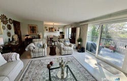 24 Harbour Village, Branford, CT 06405