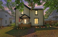 303 E Wea Street, Paola, KS 66071
