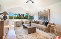 8042 Altavan Ave, Los Angeles, CA 90045