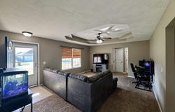 206 Spruce Avenue, Clever, MO 65631