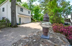 4 Hillside Road, Danbury, CT 06811