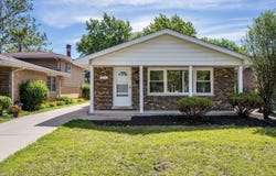 18011 GREENVIEW Terrace, Country Club Hills, IL 60478