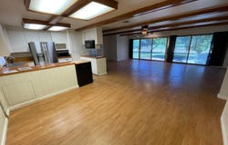 6212 Bel Aire Way, Bakersfield, CA 93309