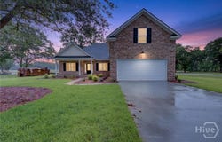 18 Lansing Drive, Ellabell, GA 31308