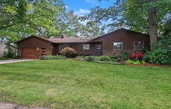 16061 Harbor View Drive, Spring Lake, MI 49456