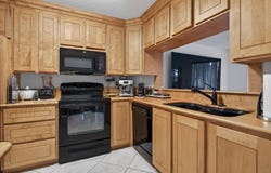 2274 Discovery Circle W, Deerfield Beach, FL 33442