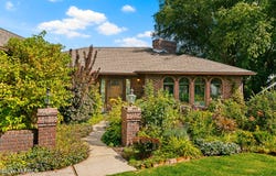 5 N 77th Ave, Yakima, WA 98908