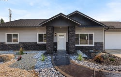 912 Lane Ave, LaGrande, OR 97850