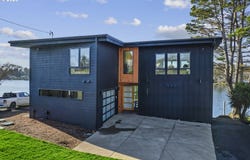 3403 NE JOHNS Loop, Neotsu, OR 97364