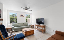 1020 E LONGPORT Circle, Delray Beach, FL 33444