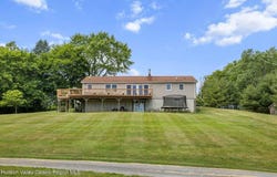 75 Eastern Parkway, Germantown, NY 12526