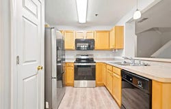314 Cottonwood Creek Circle, Canton, GA 30114