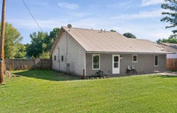 201 Hendrix St., Bald Knob, AR 72010