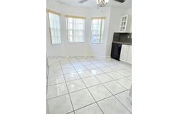7255 NW 173rd Dr, Hialeah, FL 33015