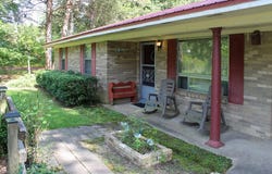 102 E Fox Avenue, DERMA, MS 38916